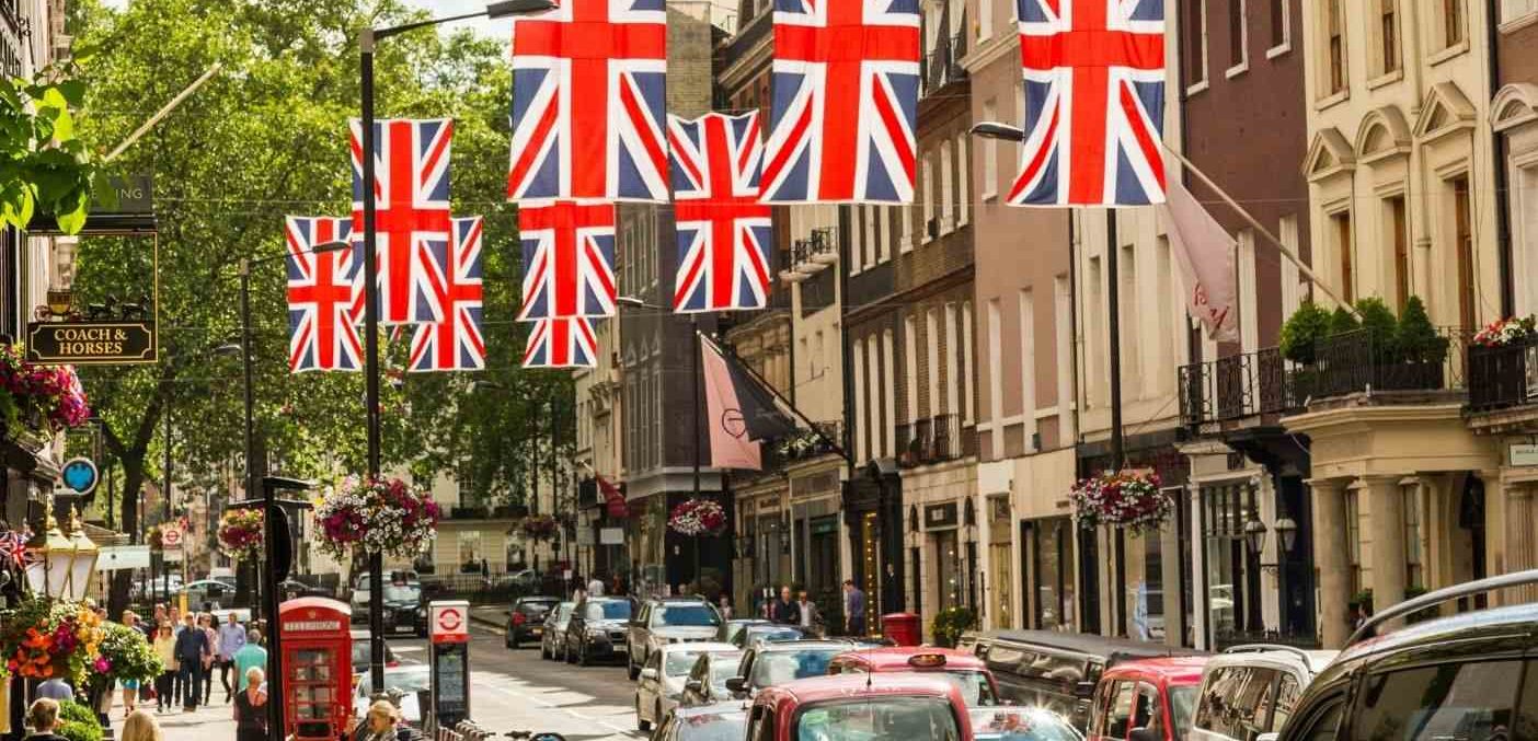 Full List Of UK Bank Holidays For 2022 Factorial HR