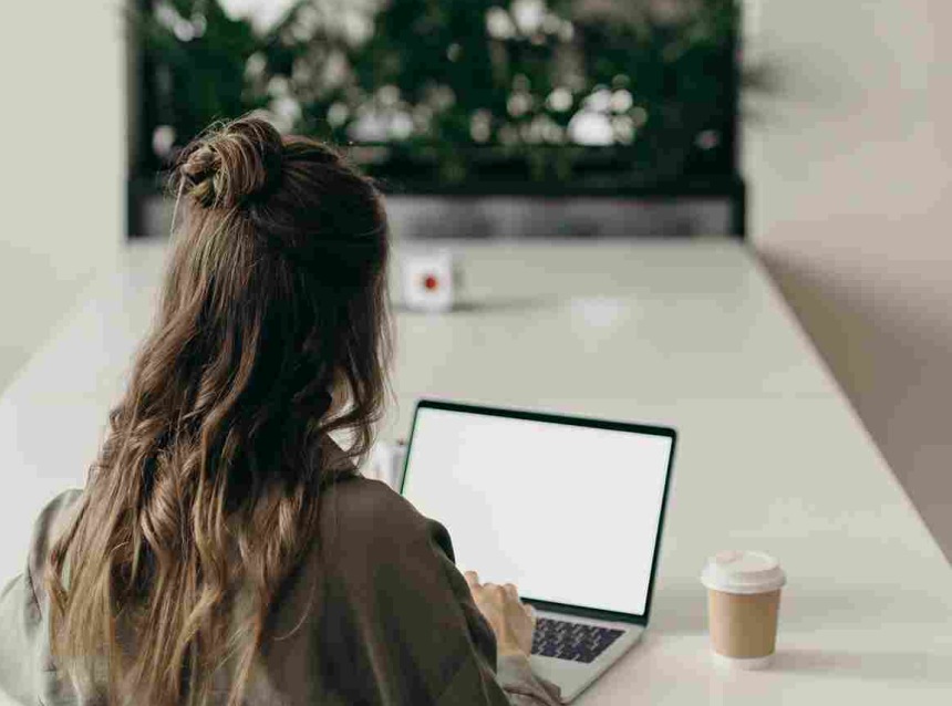 How to reject a job offer over email